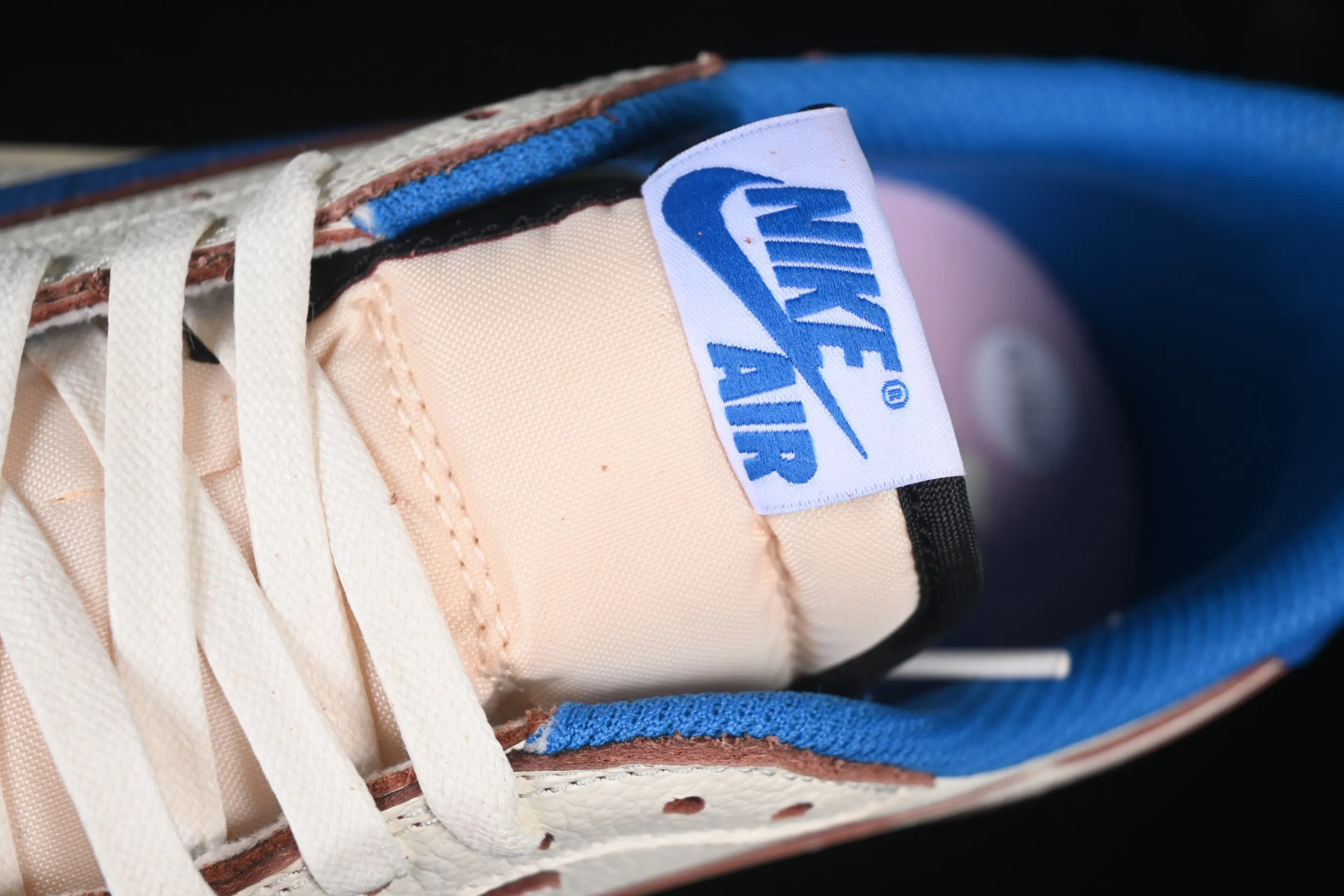 All categories Air Jordan Jordan series basketball shoes Air Jordan 1 Low LW version Travis Scott x Air Jordan 1 Low OG AJ1 Joe 1 undercut low DM7866-104